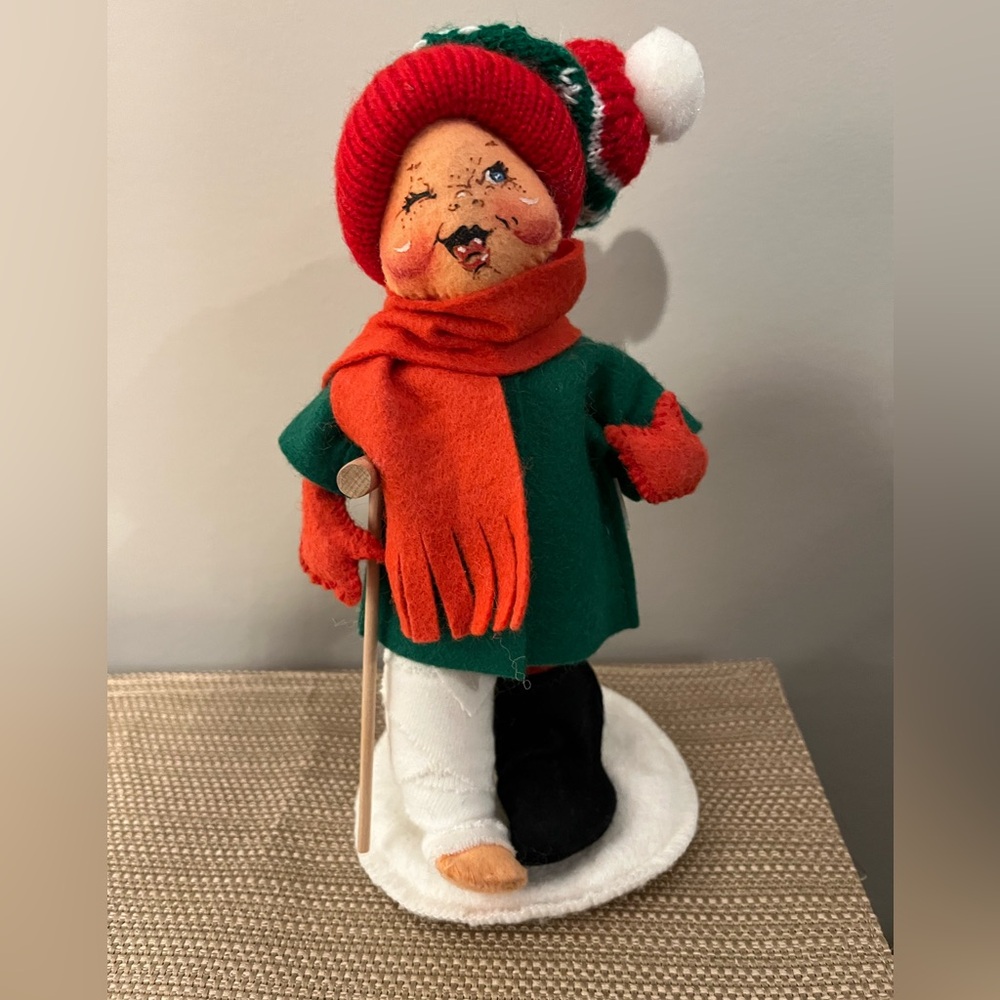 Annalee 1999-2000 Tiny Tim.  Great condition. 8 inches tall. Made in USA.